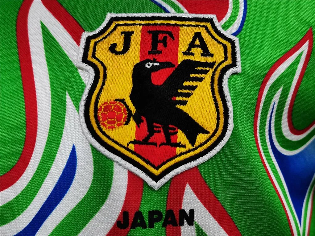 Japan long sleeve goalkeeper retro jersey 1998 World Cup green asics with official JFA crest badge
