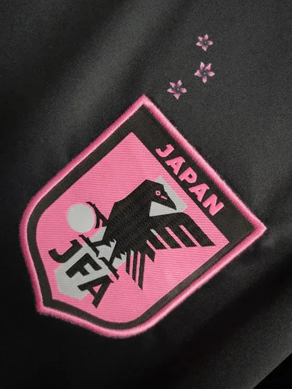 Pink japan football shirt dragon black authentic construction heritage