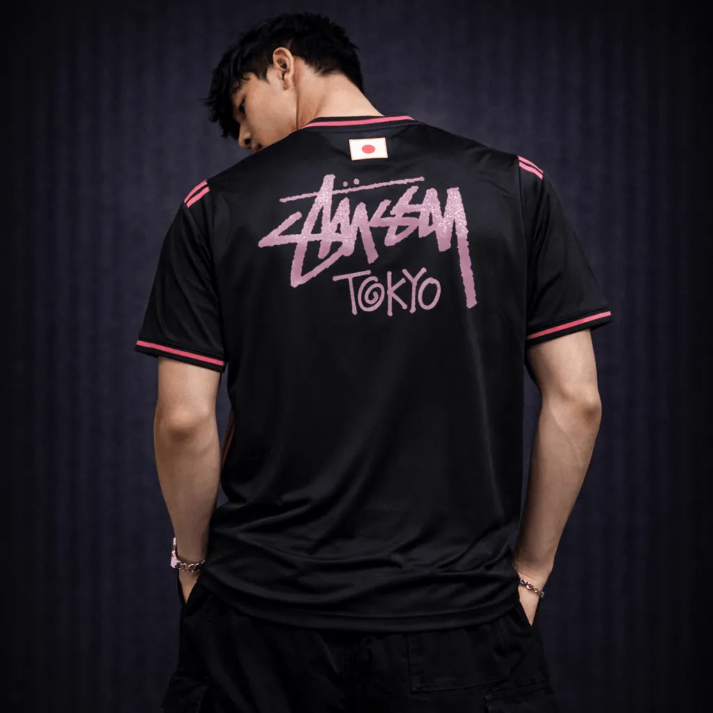 tokyo streetwear japan dragon jersey black pink football kit design